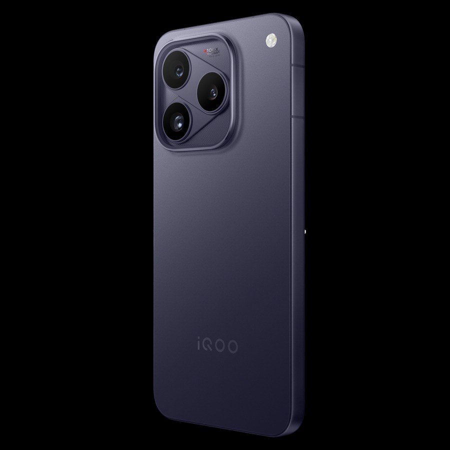 iqoo 手机实拍图